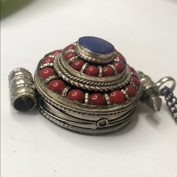 Vintage Silver and Blue & Red Stone Necklace - Picture 4 of 5